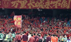 OG真人下载:“大莲花”见证“中国红” “丝滑”散场显温度